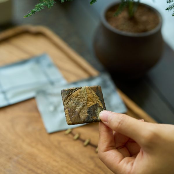 Moonlight Xianzi White Tea  - Image 3